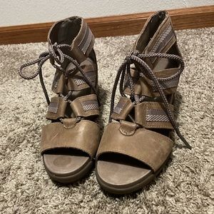 Sorel wedge sandals